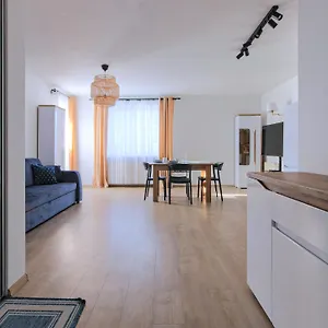 apartament-miriam-krakw-borkowska.krakowhotelspoland.com/